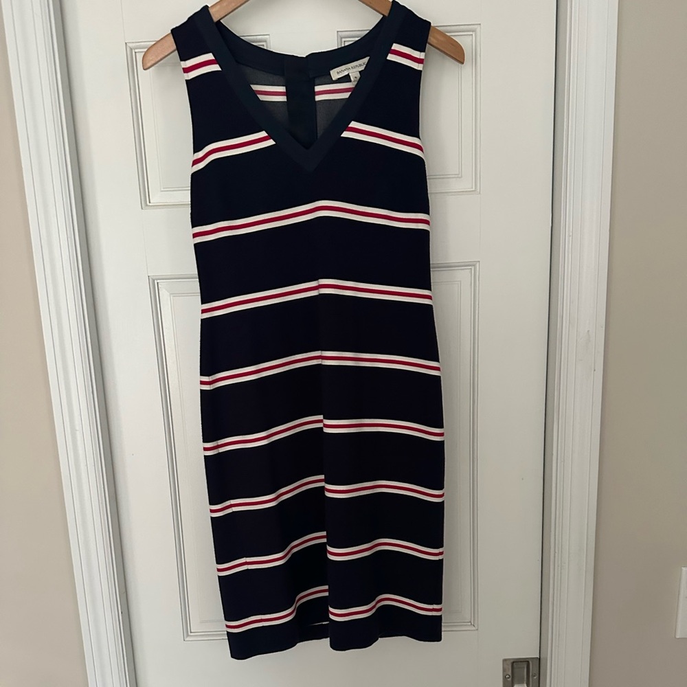 Banana Republic Size 6 Striped Dress